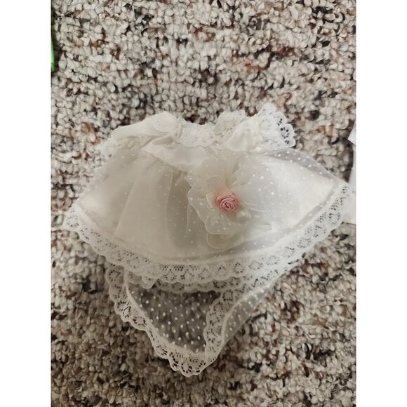 Lot Of Troll Accessories And Dresses - Picture 2 of 6